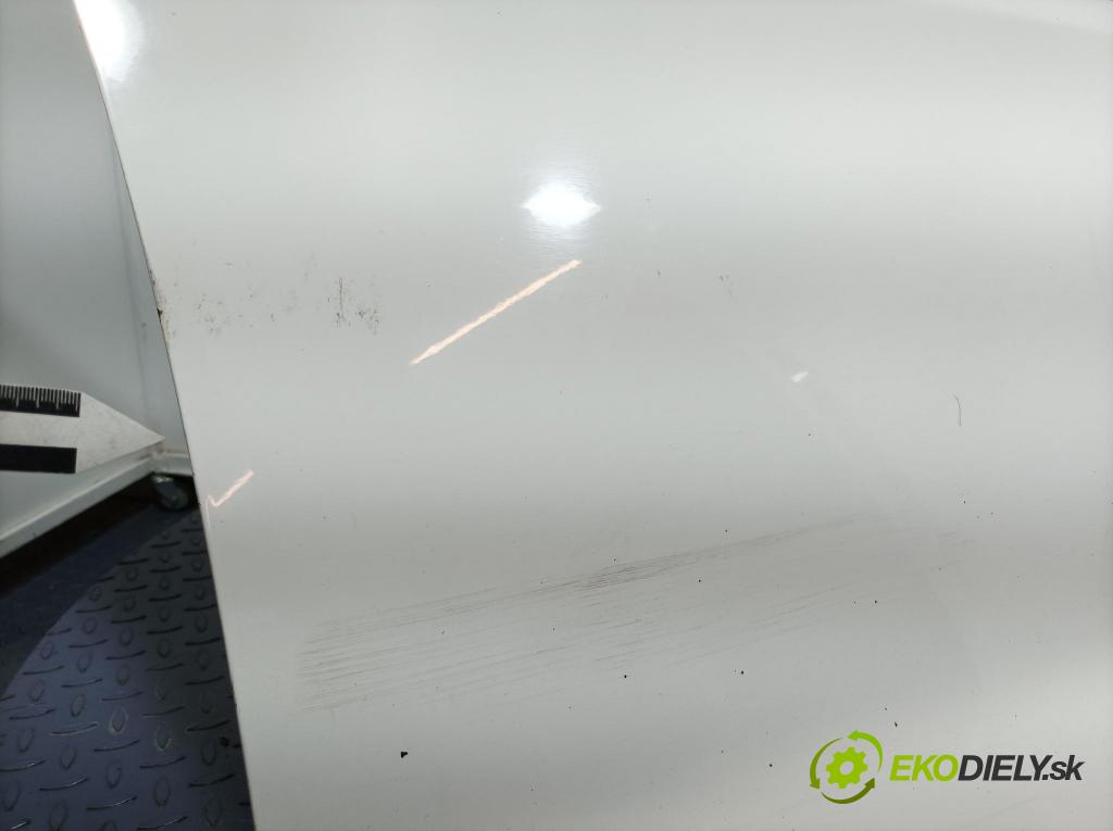 Citroen C5 2010 dvere Predné pravé 01