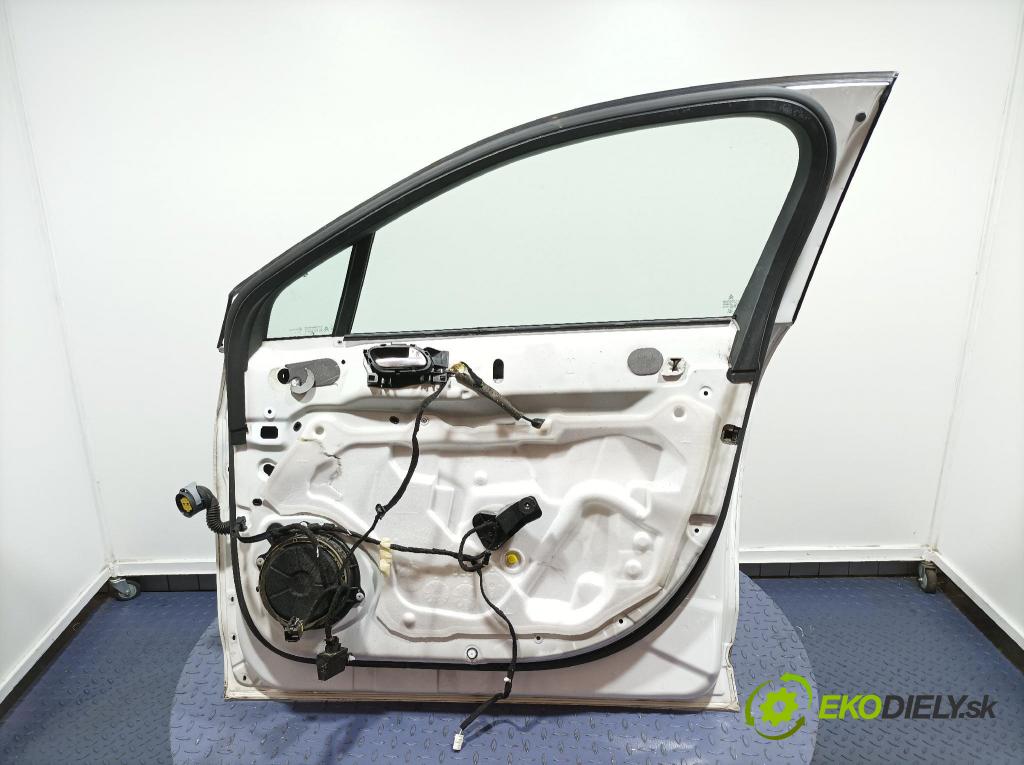Citroen C5 2010 dvere Predné pravé 01