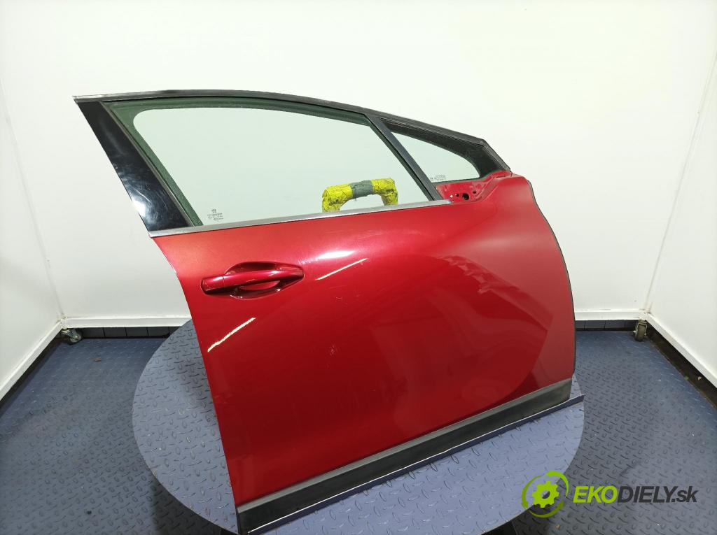 Peugeot 2008 2016 dvere Predné pravé 01