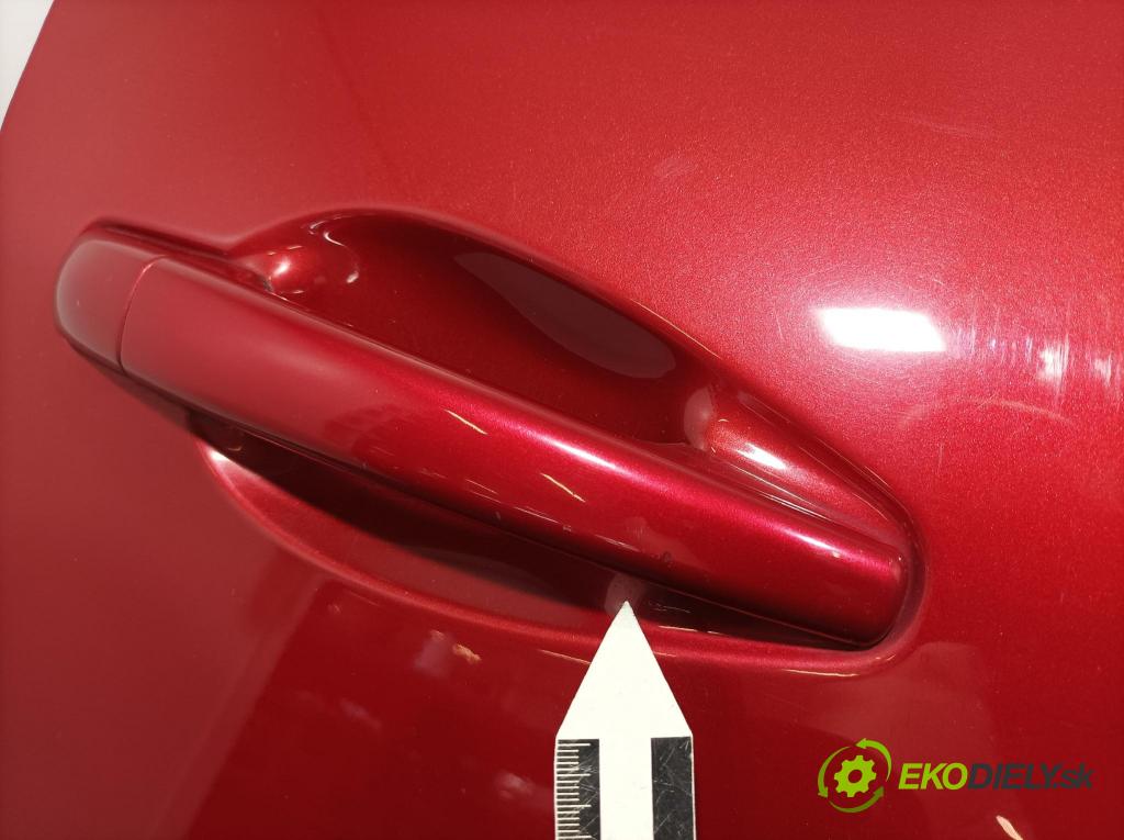Peugeot 2008 2016 dvere Predné pravé 01