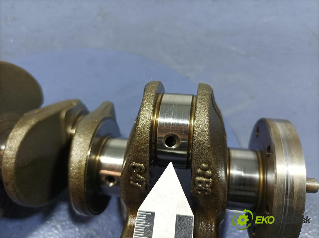 Peugeot 2008 2016 Hřídel: Kľuka: 01