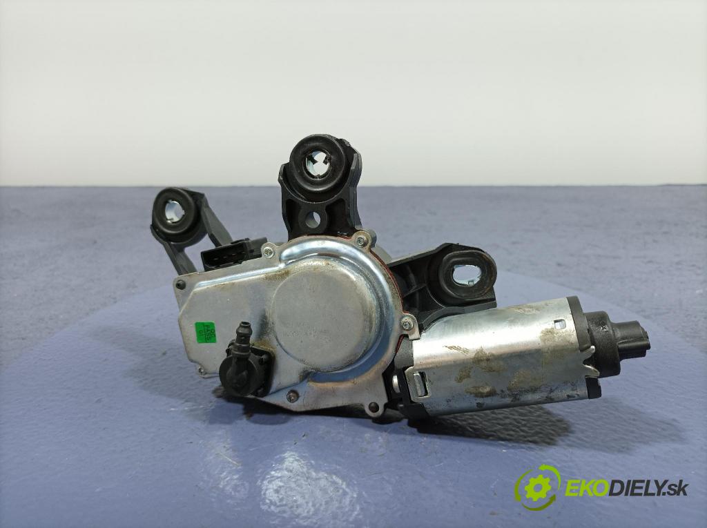 Audi A4 2006 motorek Stěrače: Zad: 01