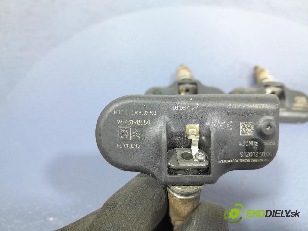 Citroen C5 2010 snímač Tlak Pneumatiky: 9673198580