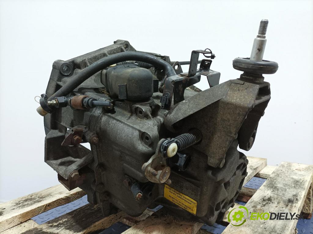 Renault Master 2000 prevodovka Manualna PF1AA012