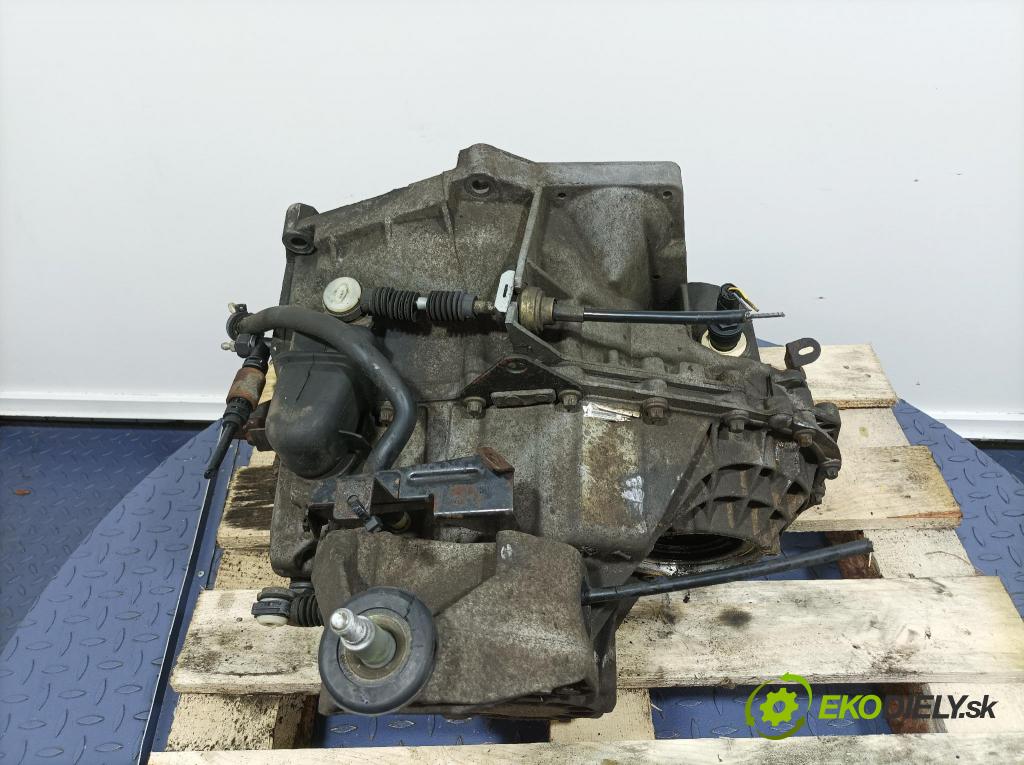 Renault Master 2000 prevodovka Manualna PF1AA012