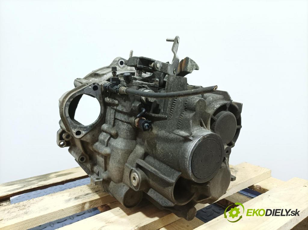Audi A3 2006 prevodovka Manualna JLY