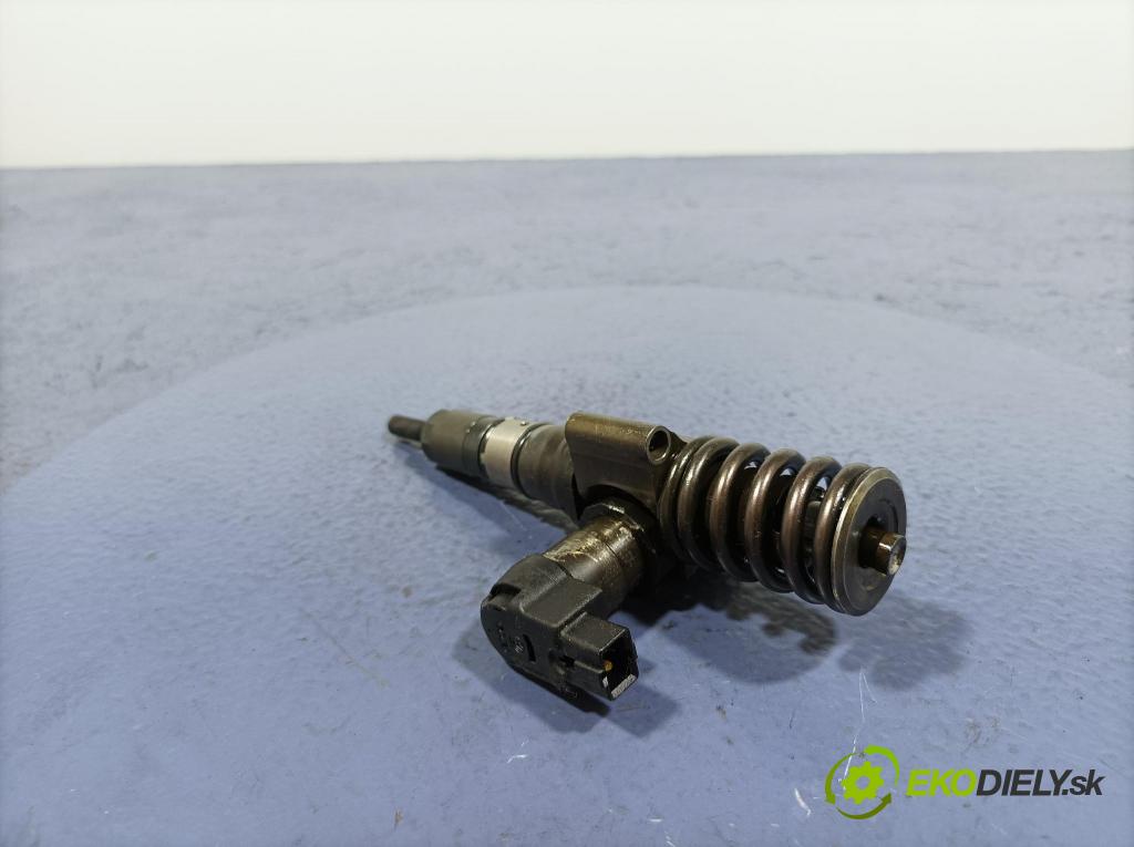Audi A3 2006 vstrek 03G130073T