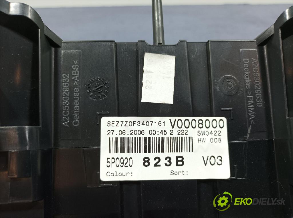 Seat Toledo 2006 prístrojovka/ budíky 5P0920823B