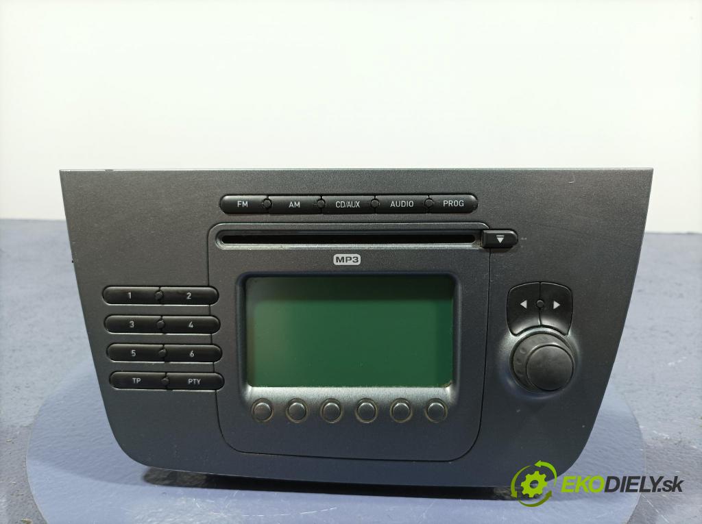 Seat Toledo 2006 Radio I Navigácia: 5P1035186B