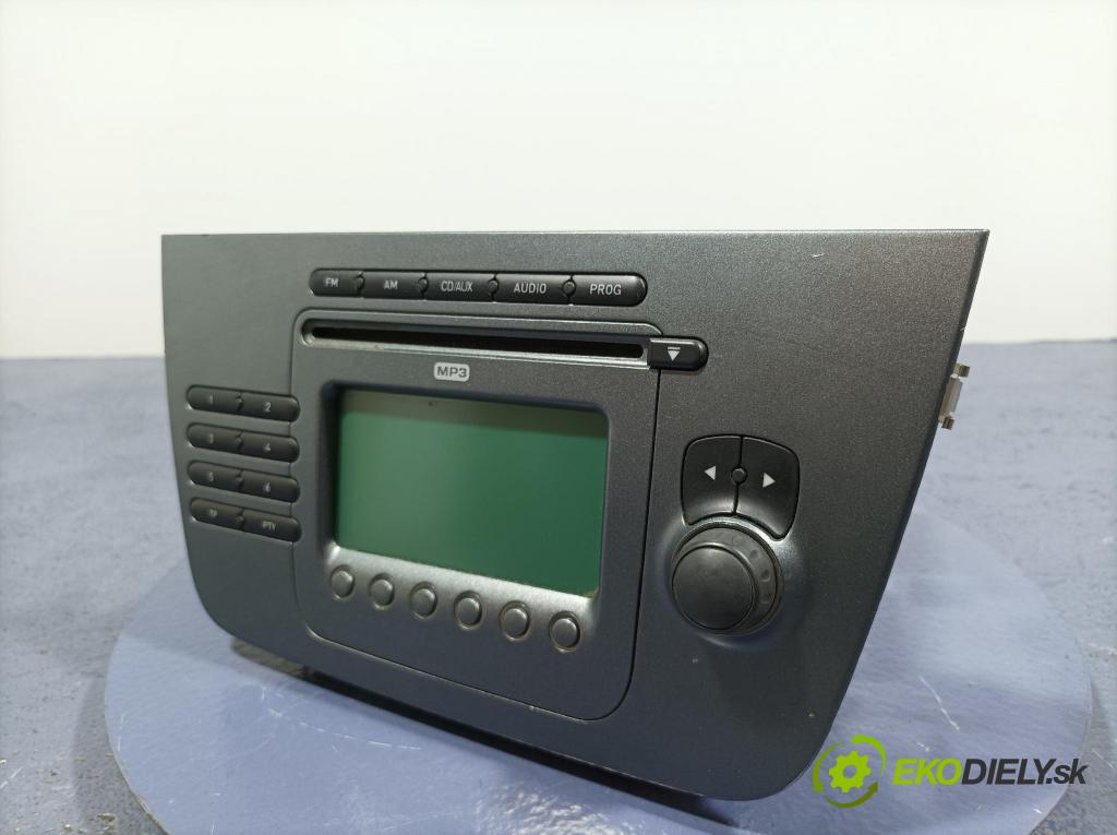 Seat Toledo 2006 Radio I Navigácia: 5P1035186B