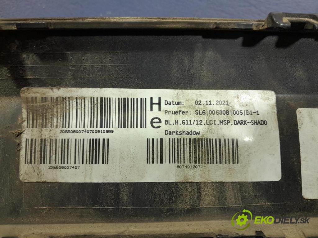 Bmw Seria 7 2022 nárazník Zad: 8076971