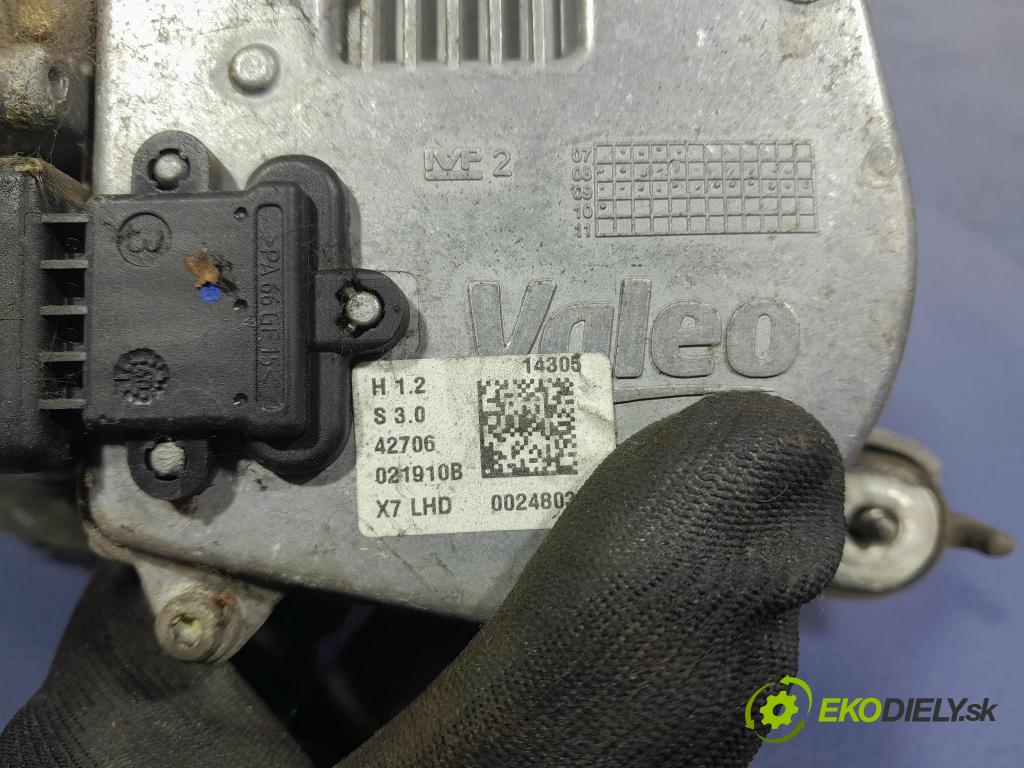 Citroen C5 2010 mechanismus motorek Stěrače: před 9682755580