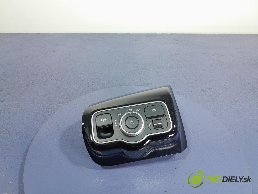Mercedes A-klasa 2021 Přepínač Světel: A2479052902