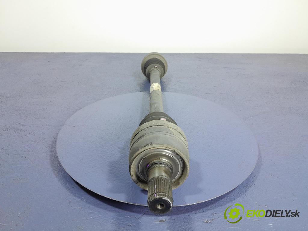 Mercedes A-klasa 2021 poloos Prava: zad A1773505401