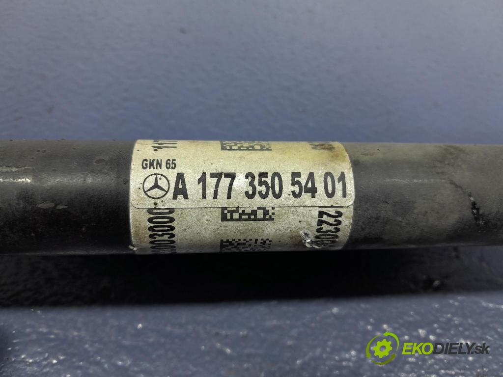 Mercedes A-klasa 2021 poloos Prava: zad A1773505401