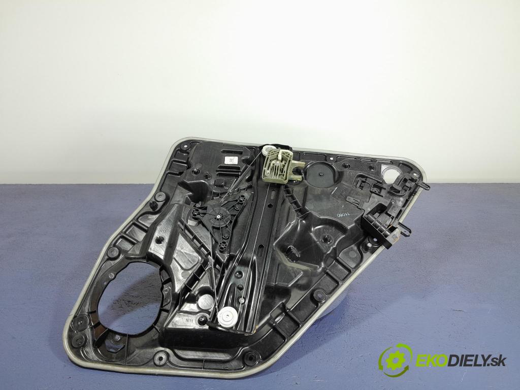 Mercedes A-klasa 2021 mechanismus stahování Sklenka: Zad: Levý: A1777330200