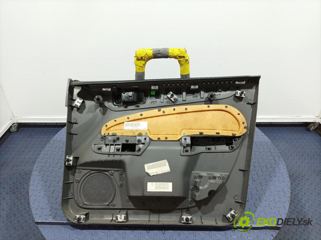 Ford Focus 2011 Tapacír: dveře před levá 01