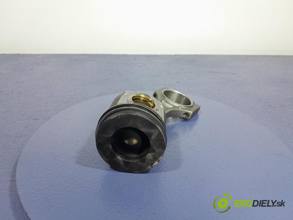 Bmw Seria 4 2022 piest