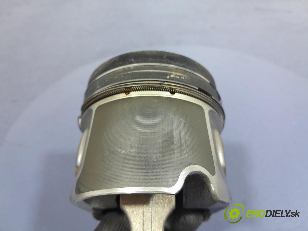 Bmw Seria 4 2022 piest