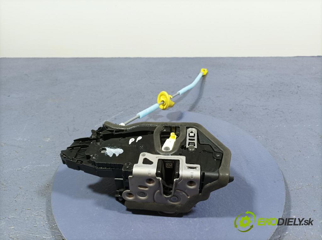 Bmw Seria 4 2022 zámek dveře před v pravo: 7445044
