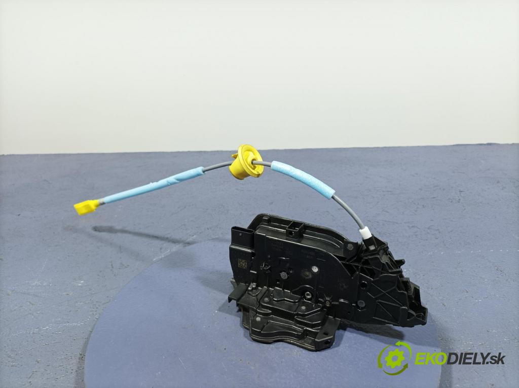 Bmw Seria 4 2022 zámek dveře před v pravo: 7445044