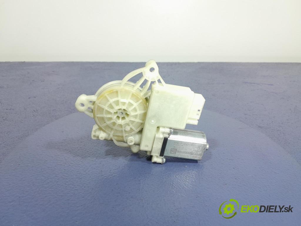 Bmw X5 2022 mechanismus stahování Sklenka: před Levý: 9450069
