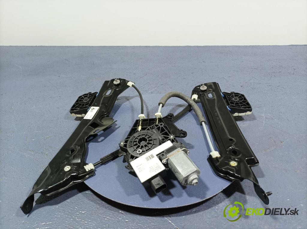 Bmw Seria 4 2022 mechanismus stahování Sklenka: Zad: v pravo: 9854496