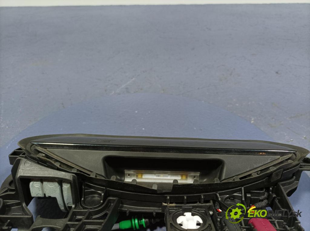 Bmw Seria 4 2022 rukoväť zad Prava: 5A0C772