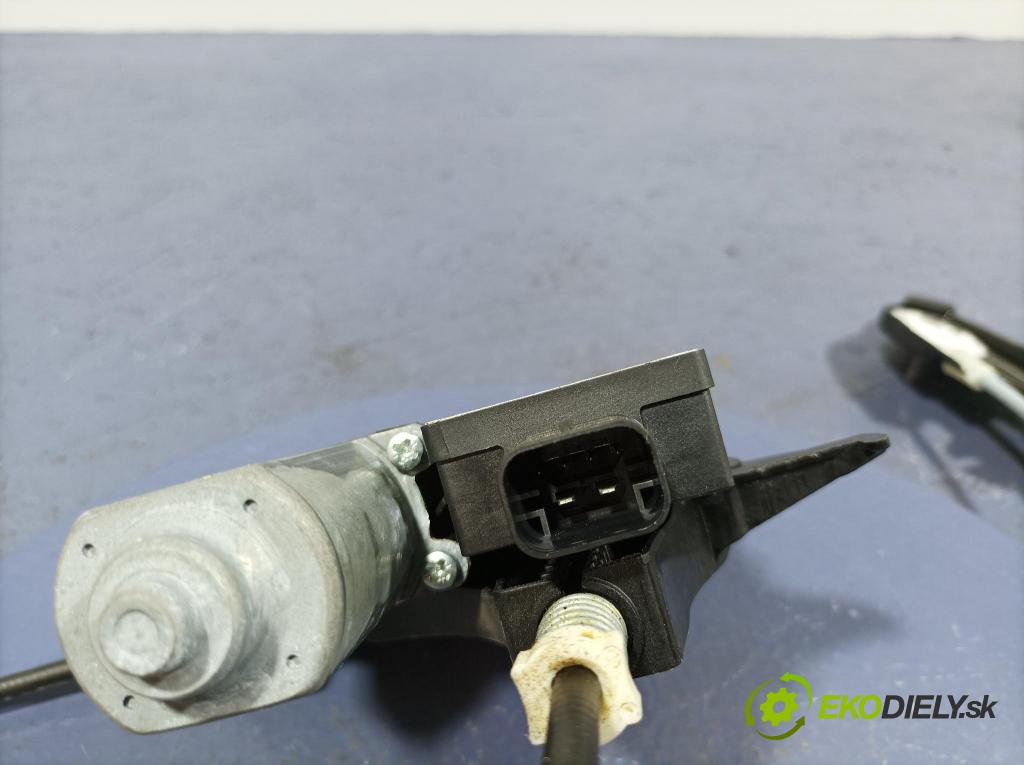 Bmw Seria 4 2022 mechanismus stahování Sklenka: před Levý: 9854491