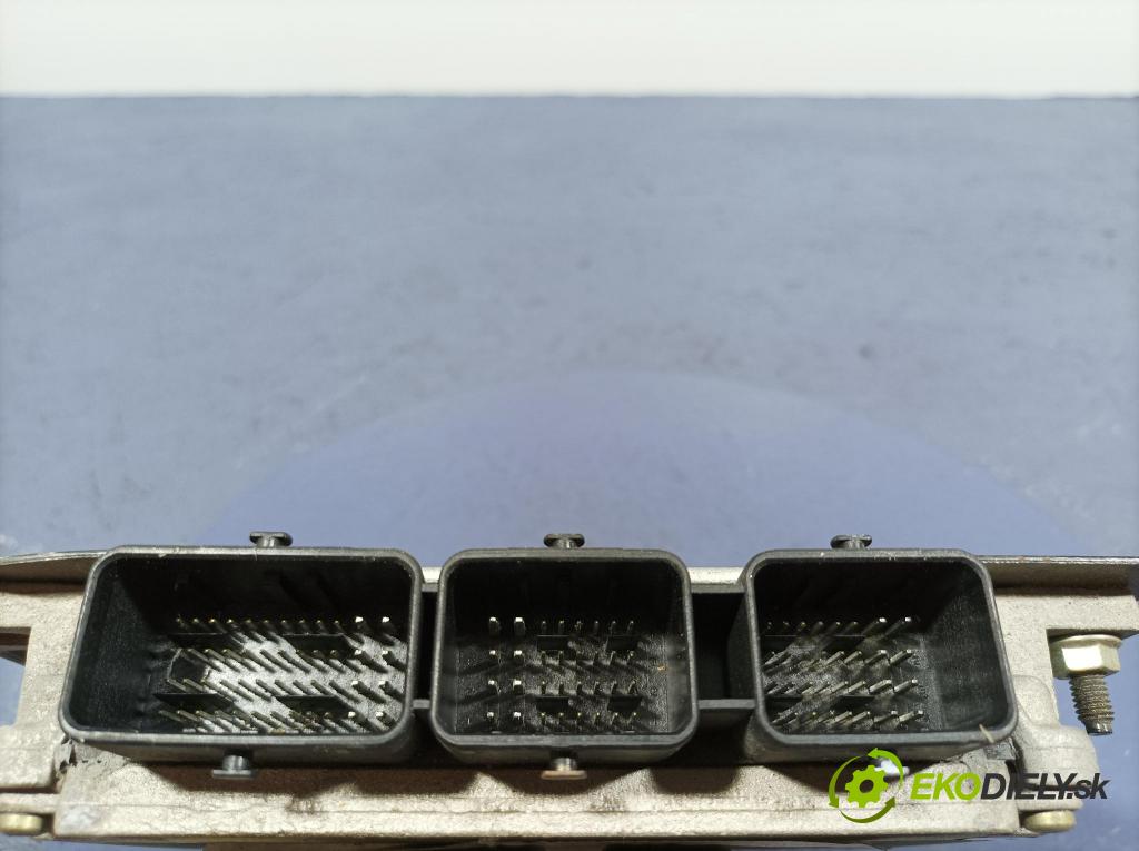 Citroen C4 2005 riadiaca jednotka Motor: 9659057580