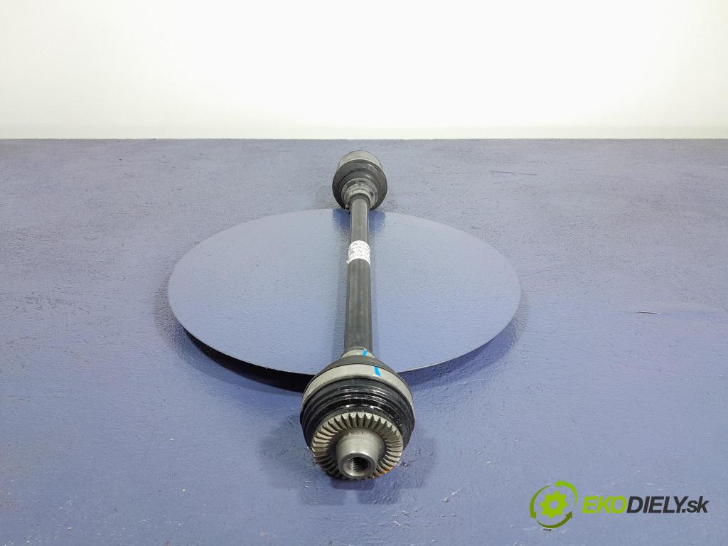 Bmw Seria 4 2022 poloos ľavá zad 8482603
