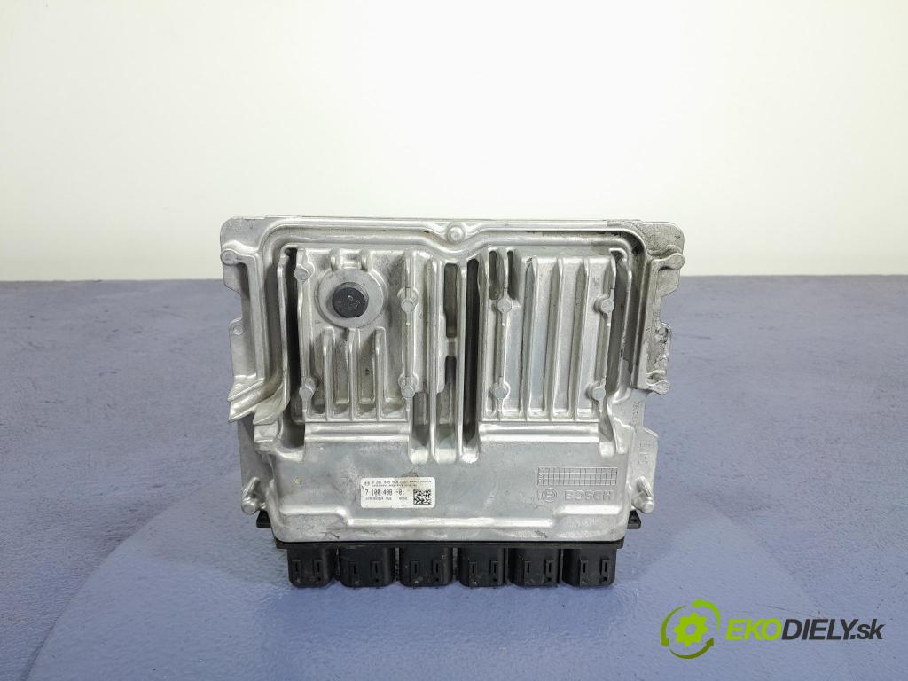 Bmw Seria 4 2022 riadiaca jednotka Motor: 7100408
