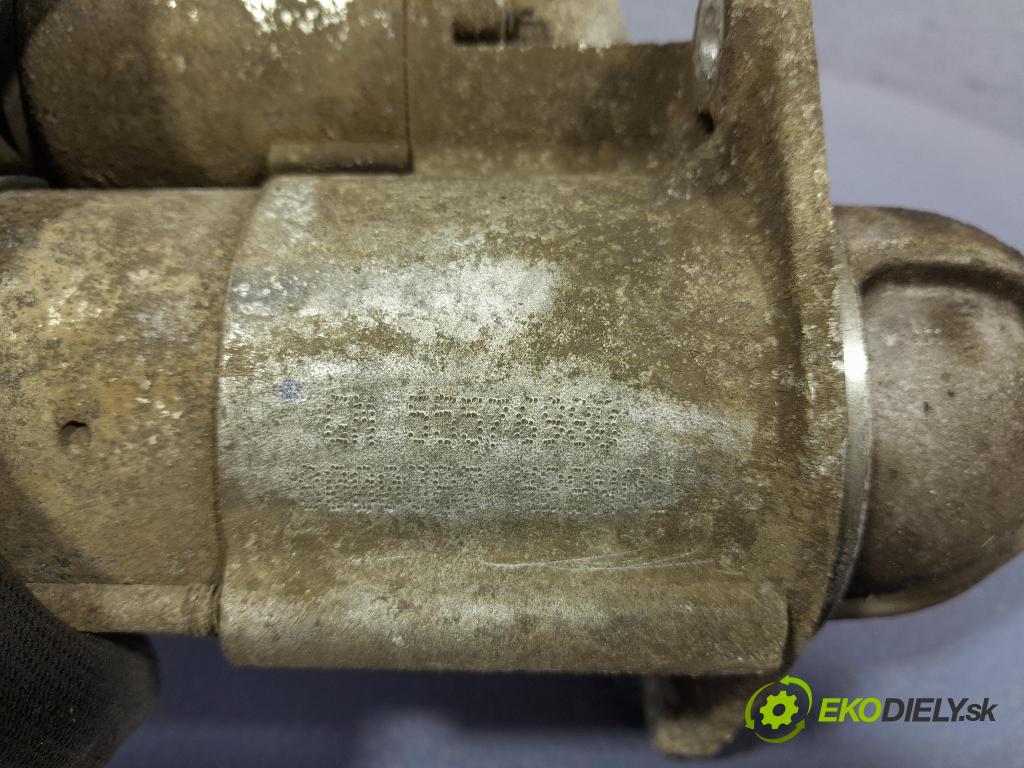 Opel Astra 2011 štartér 55576980