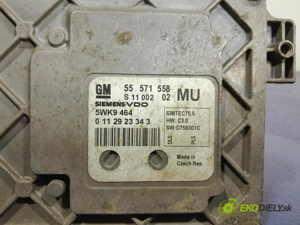 Opel Astra 2011 riadiaca jednotka Motor: 55571558