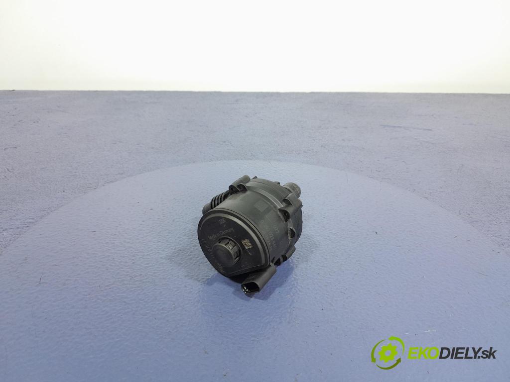 Bmw Seria 4 2022 čerpadlo Voda: 8474820