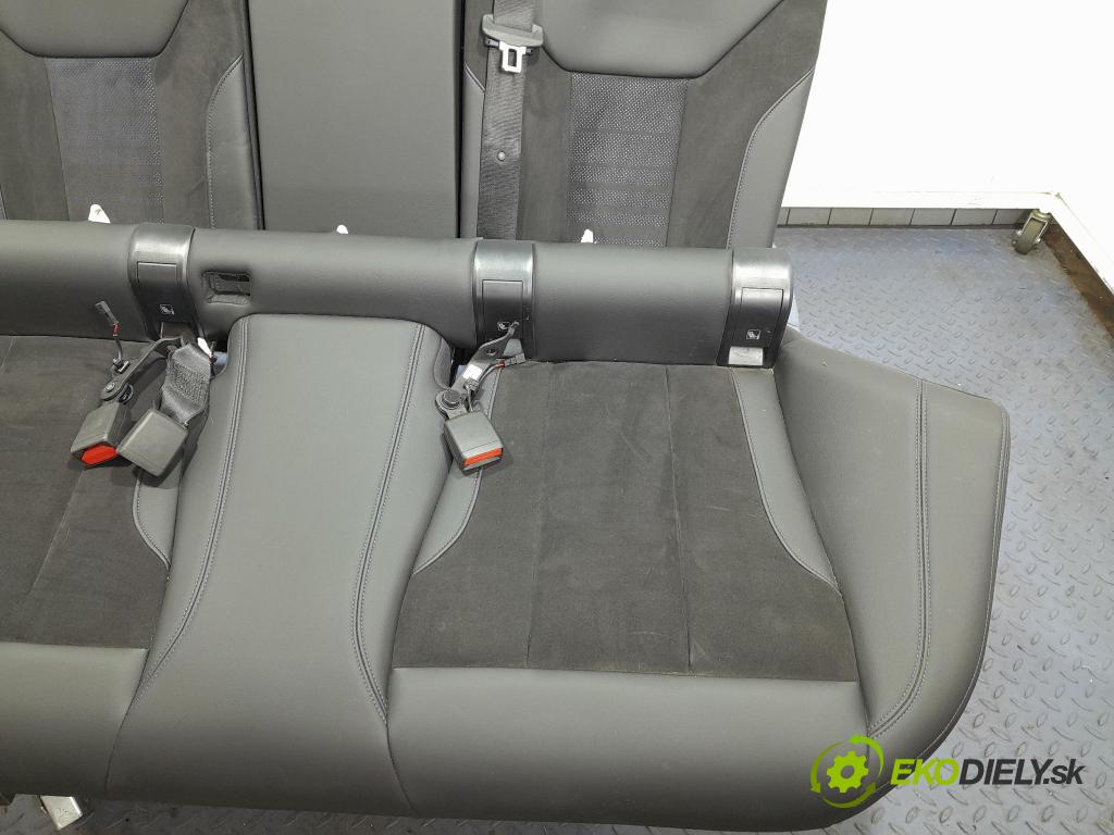 Bmw Seria 4 2022 Sedačka zadný 01
