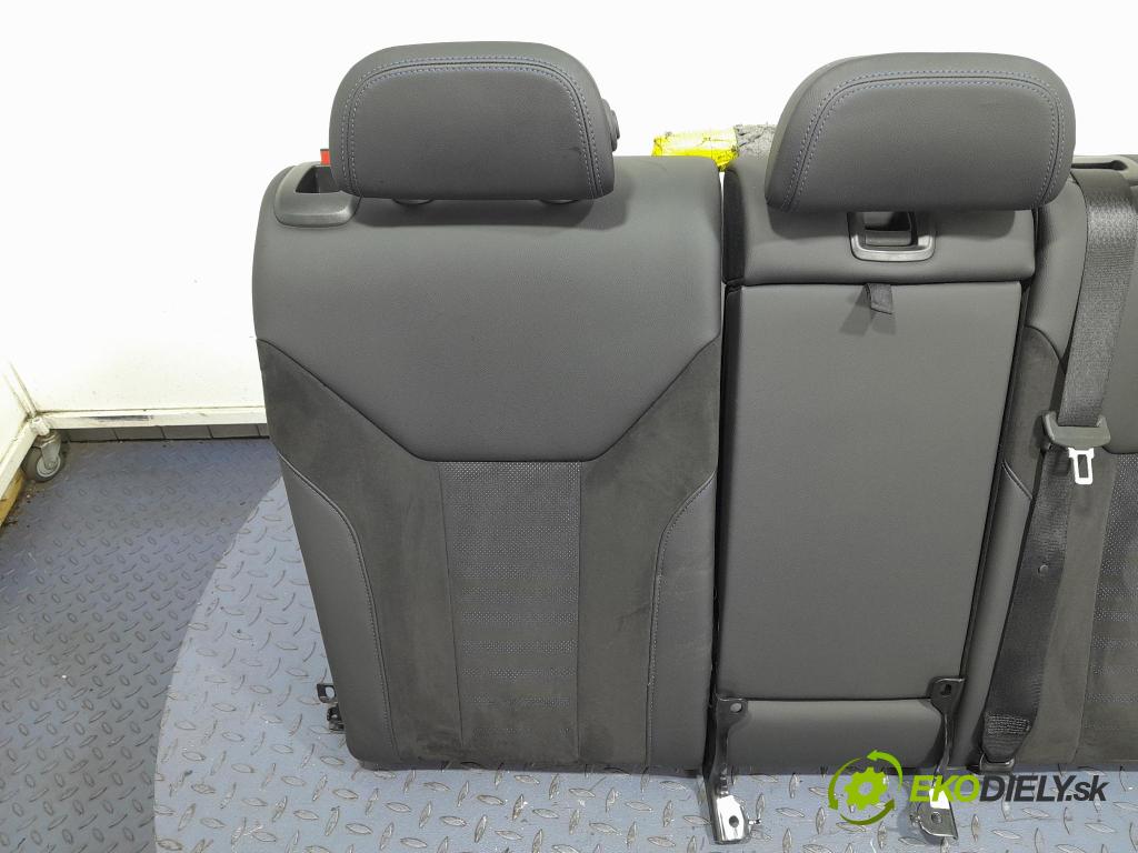 Bmw Seria 4 2022 Sedačka zadný 01