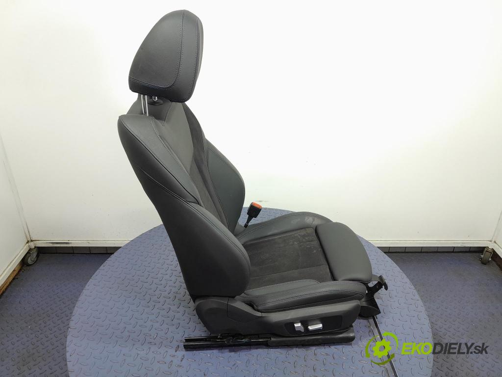 Bmw Seria 4 2022 Sedačka spolujazdca 01