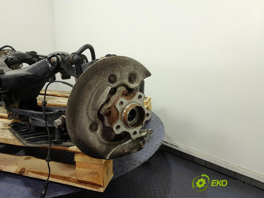 Bmw Seria 4 2022 výztuha Pozastavenia: Zad: 8837911