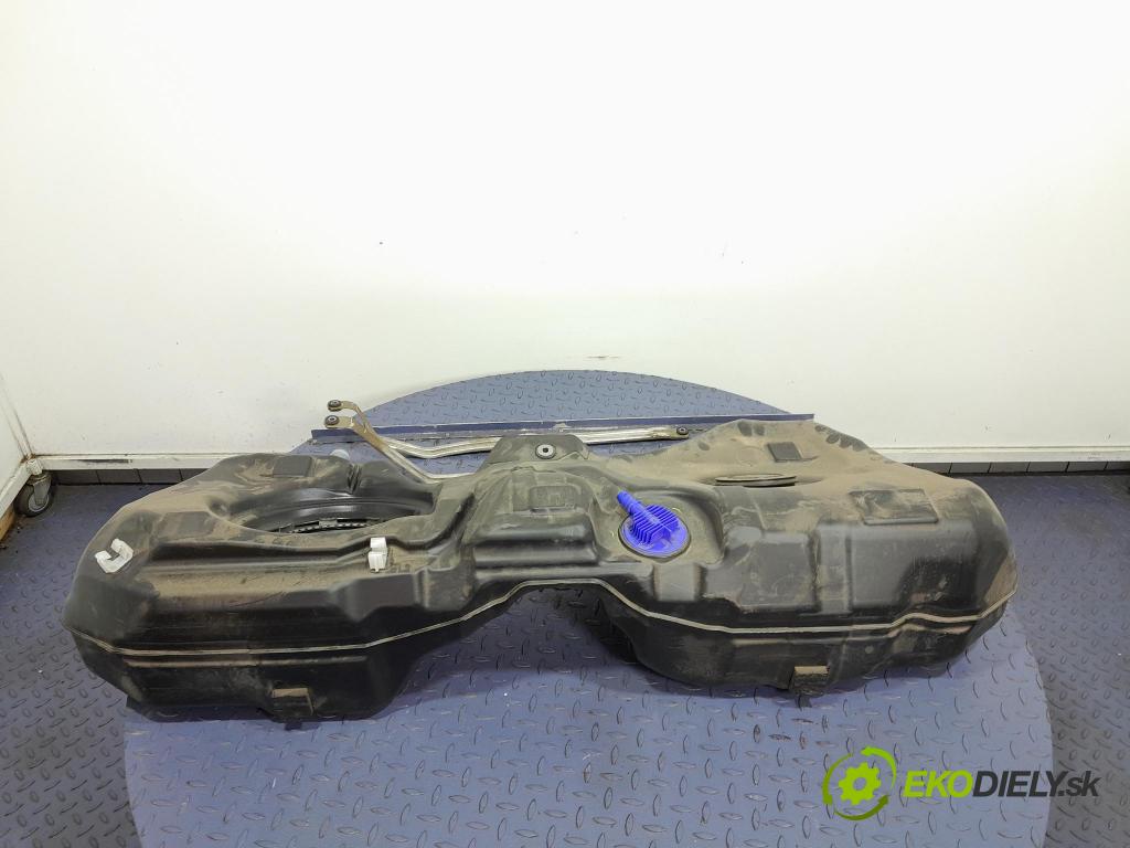 Bmw Seria 4 2022 Nádrž: paliva 7449036