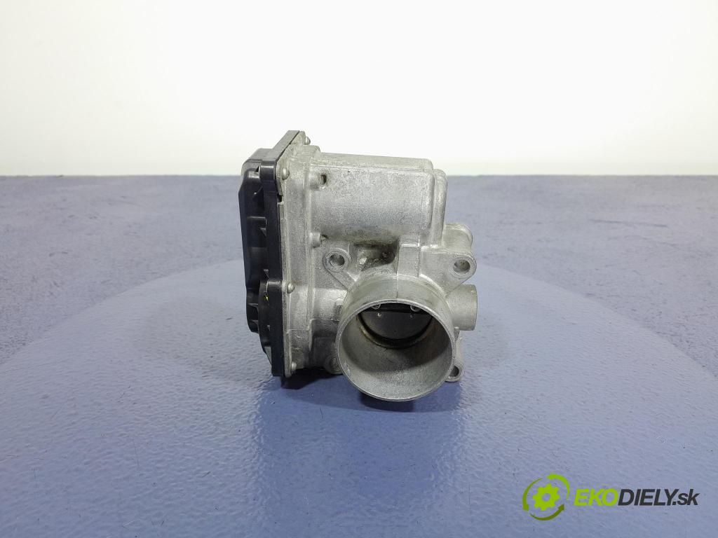 Dacia Sandero 2016 klapka 8200568712F