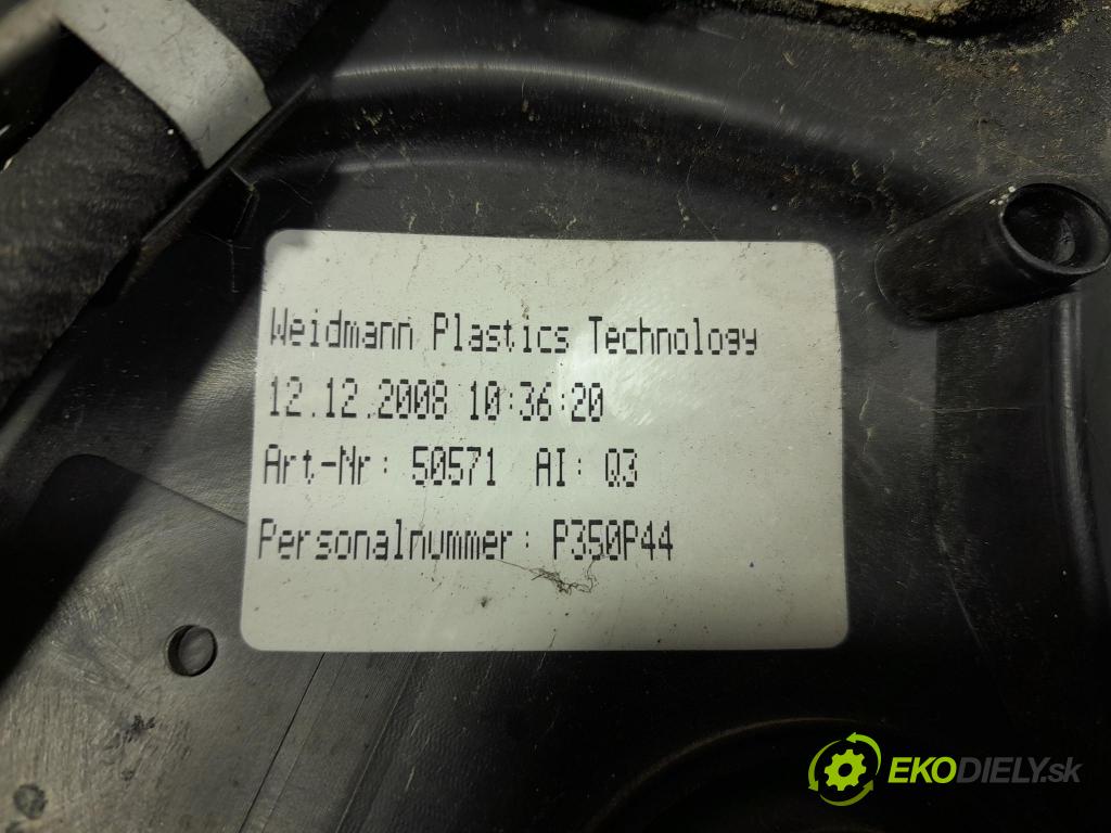 Mercedes E-klasa 2009 torpédo A2078300213