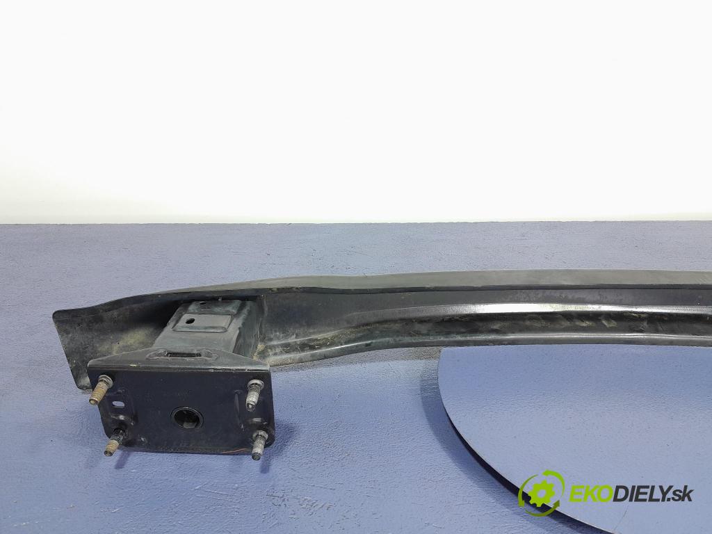 Mercedes E-klasa 2009 výztuha narazník Zad: A2076100014