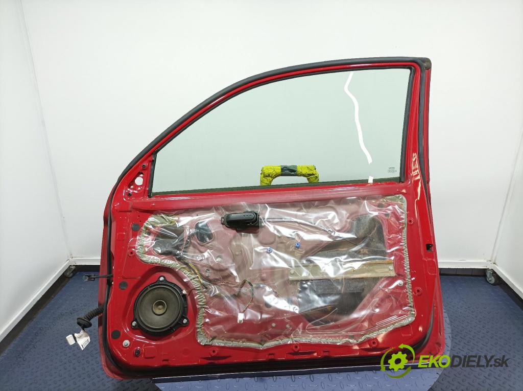 Nissan Micra 2008 dvere Predné pravé 01