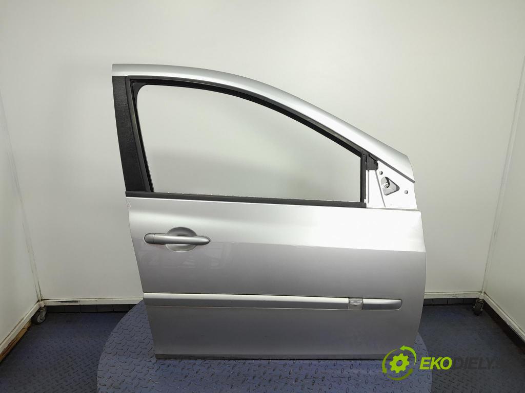 Renault Clio 2012 dvere Predné pravé 01