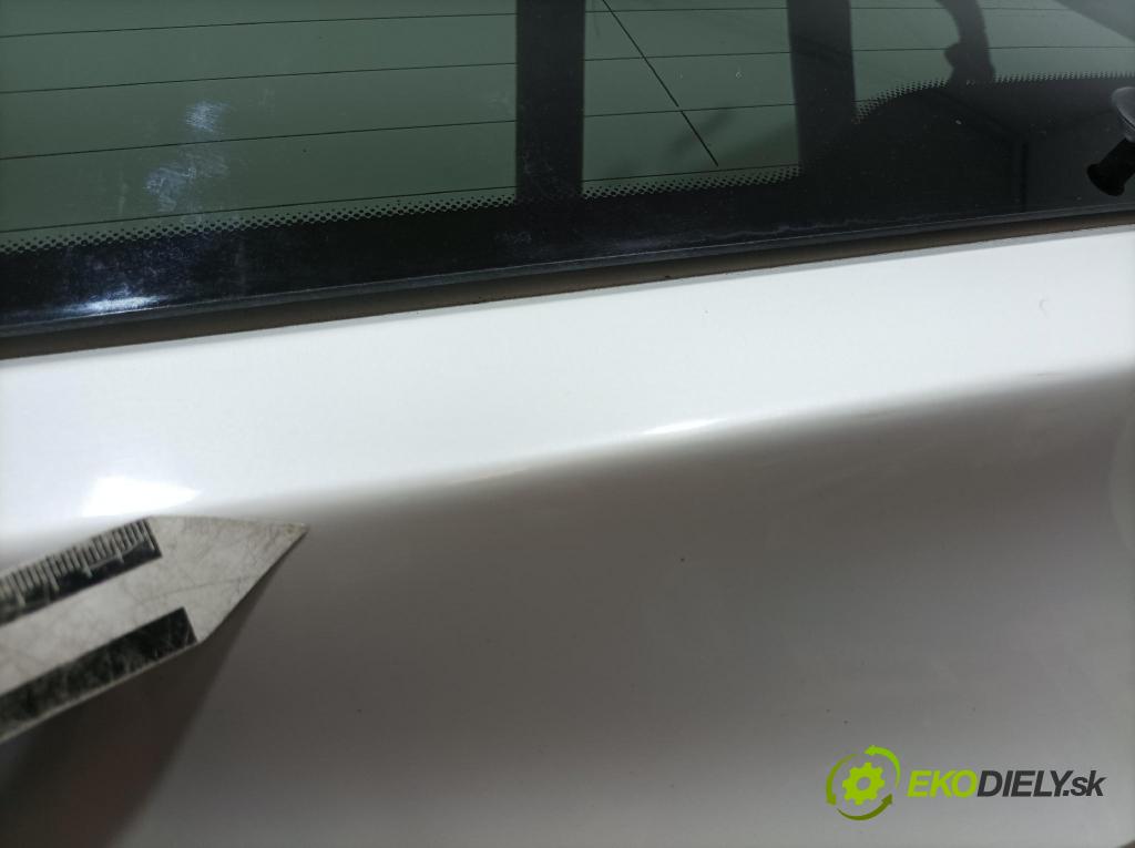 Bmw X5 2015 zadna dveře kufra: kufra: 01