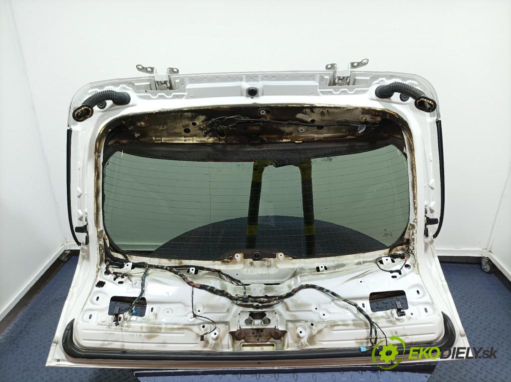Bmw X5 2015 zadna dveře kufra: kufra: 01