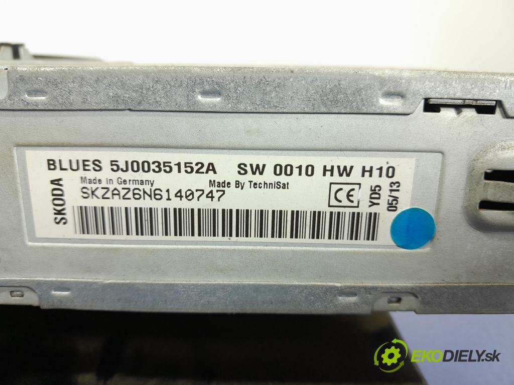 Skoda Fabia 2013 Radio I Navigácia: 5J0035152A
