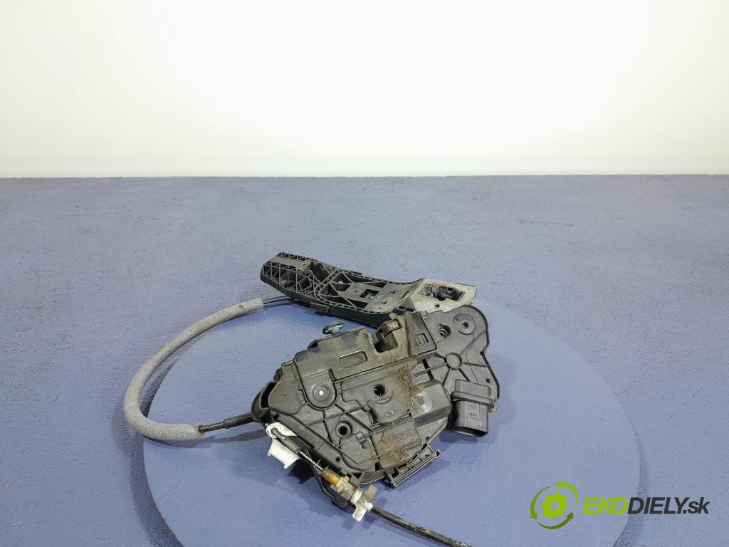 Skoda Fabia 2013 zámok dvere Predné Vľavo: 1S1837015B