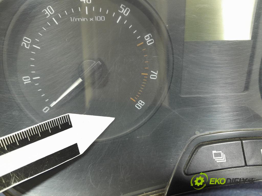 Skoda Fabia 2013 Přístrojová deska 5J0920801H